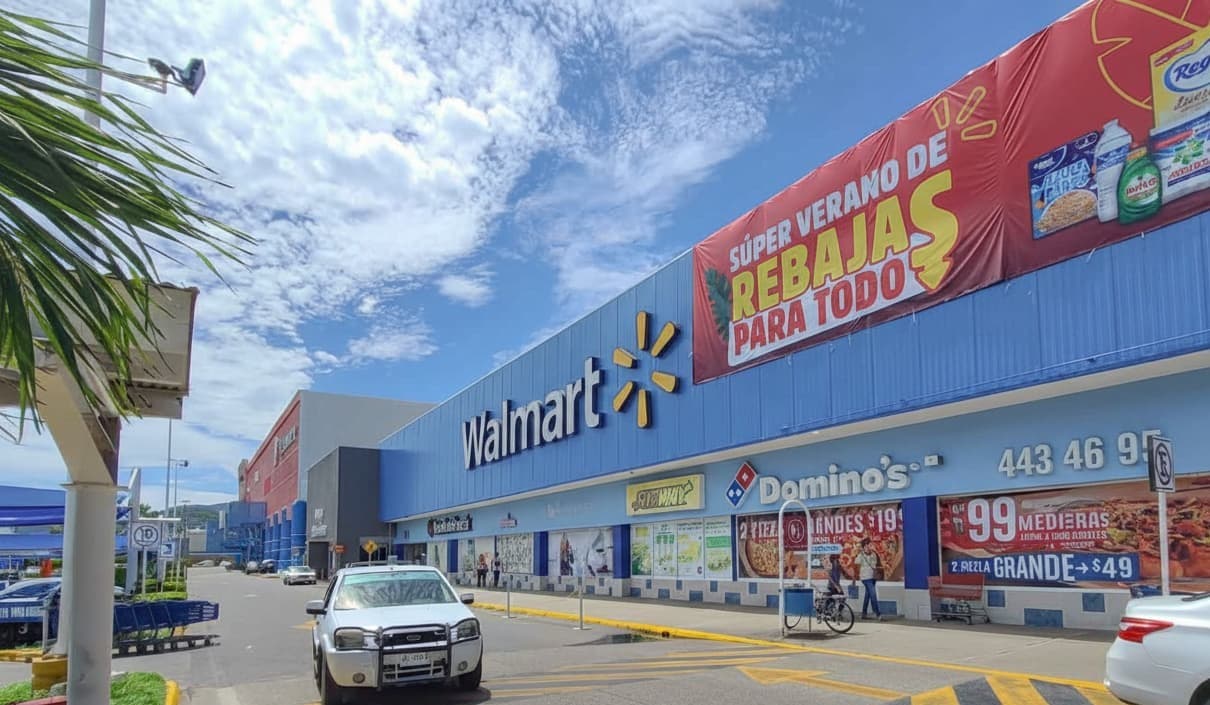 Centro Comercial Multiplaza Las Palmas